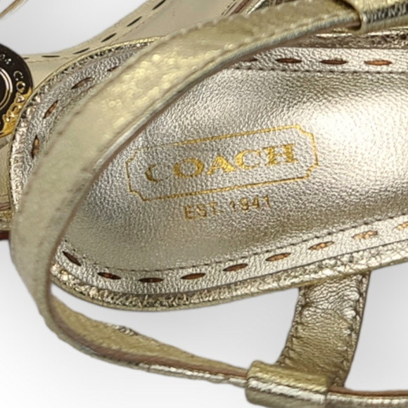 COACH Gold Leather Sandals T-Strap Lucky Charm Heels Women's 9B - Picture 8 of 10